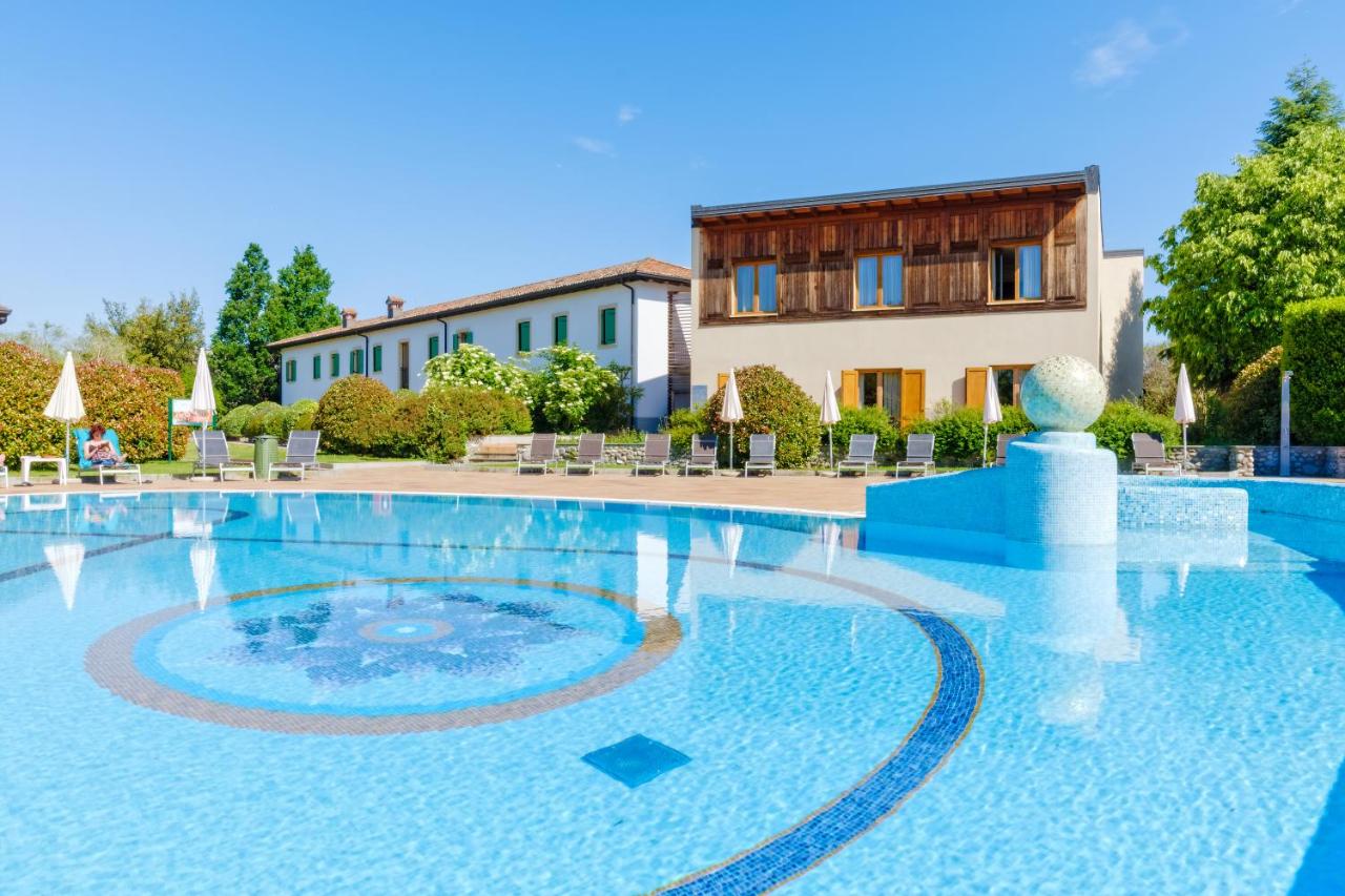 Active Hotel Paradiso - 4 star hotel in Peschiera del Garda, Lake Garda, Italy