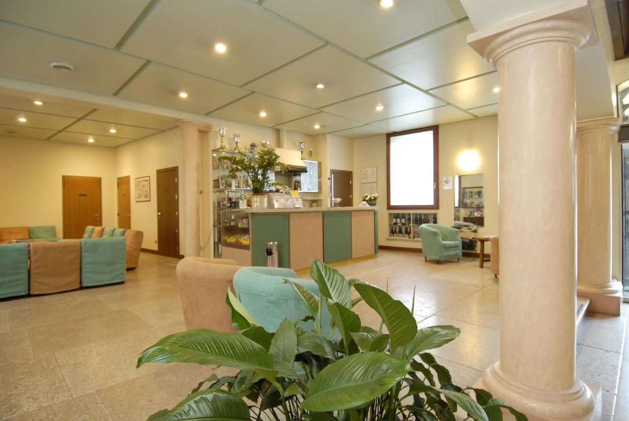 Albergo Bianchi Stazione - 3 star hotels in Mantova, Lake Garda, Italy