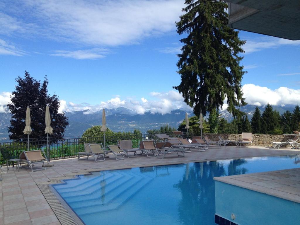 Albergo Sole - 3 star accommodation in San Zeno di Montagna, Lake Garda, Italy