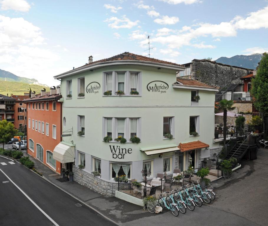 Antiche Mura - 3 star accommodation in Riva del Garda, Lake Garda, Italy