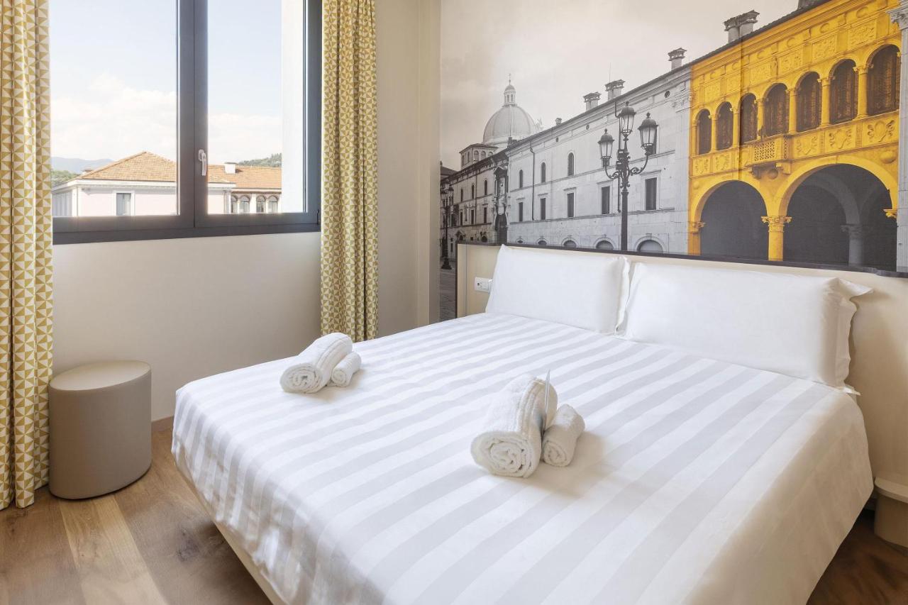 B&B Hotel Brescia - 3 star hotels in Brescia, Lake Garda, Italy