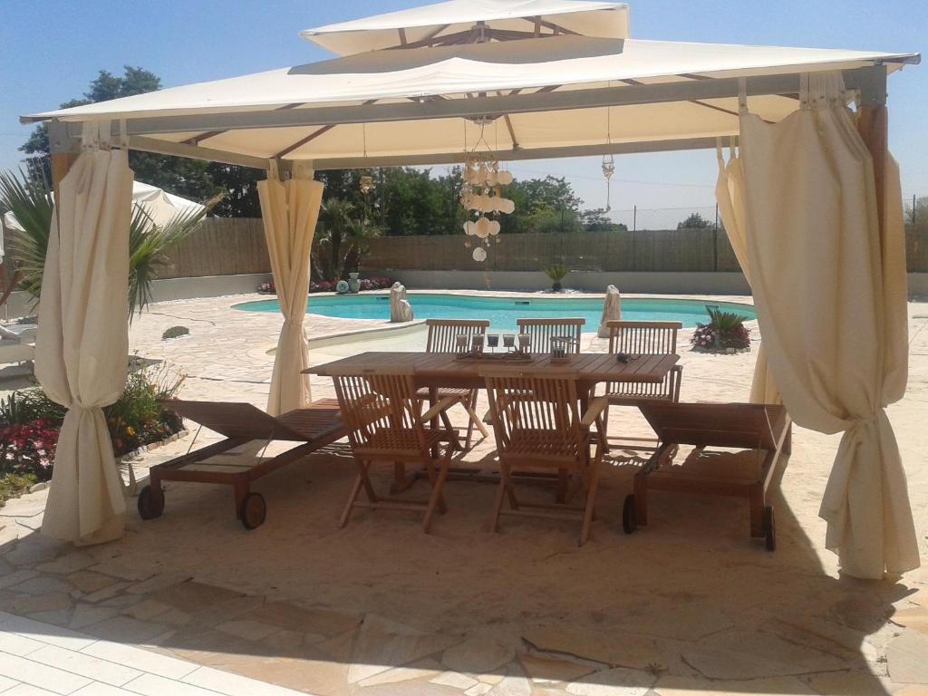 Camere in Collina - 5 star bed and breakfast in Calvagese della Riviera, Lake Garda, Italy