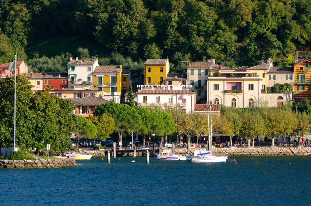 Hotel Conca D'Oro ***S - 3 star hotels in Garda, Lake Garda, Italy