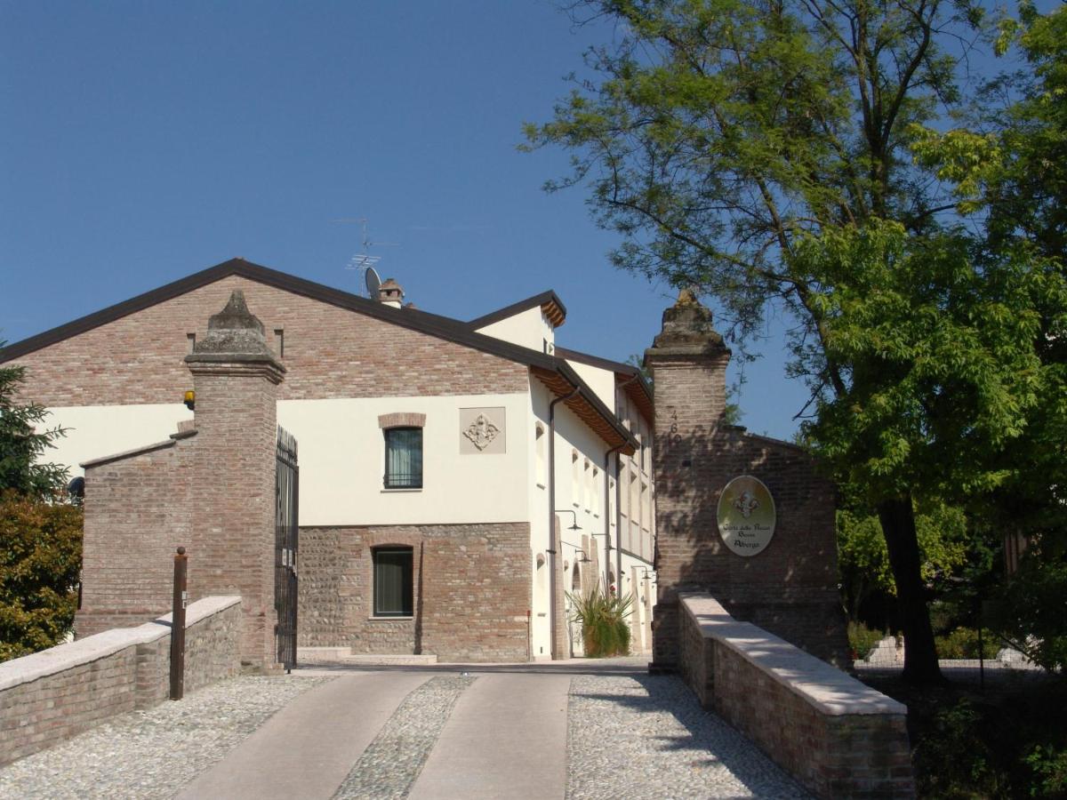 Corte Della Rocca Bassa - 3 star hotels in Mantova, Lake Garda, Italy