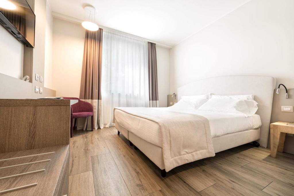 DB Hotel Verona Airport Congress & Spa - 4 star accommodation in Sommacampagna, Lake Garda, Italy