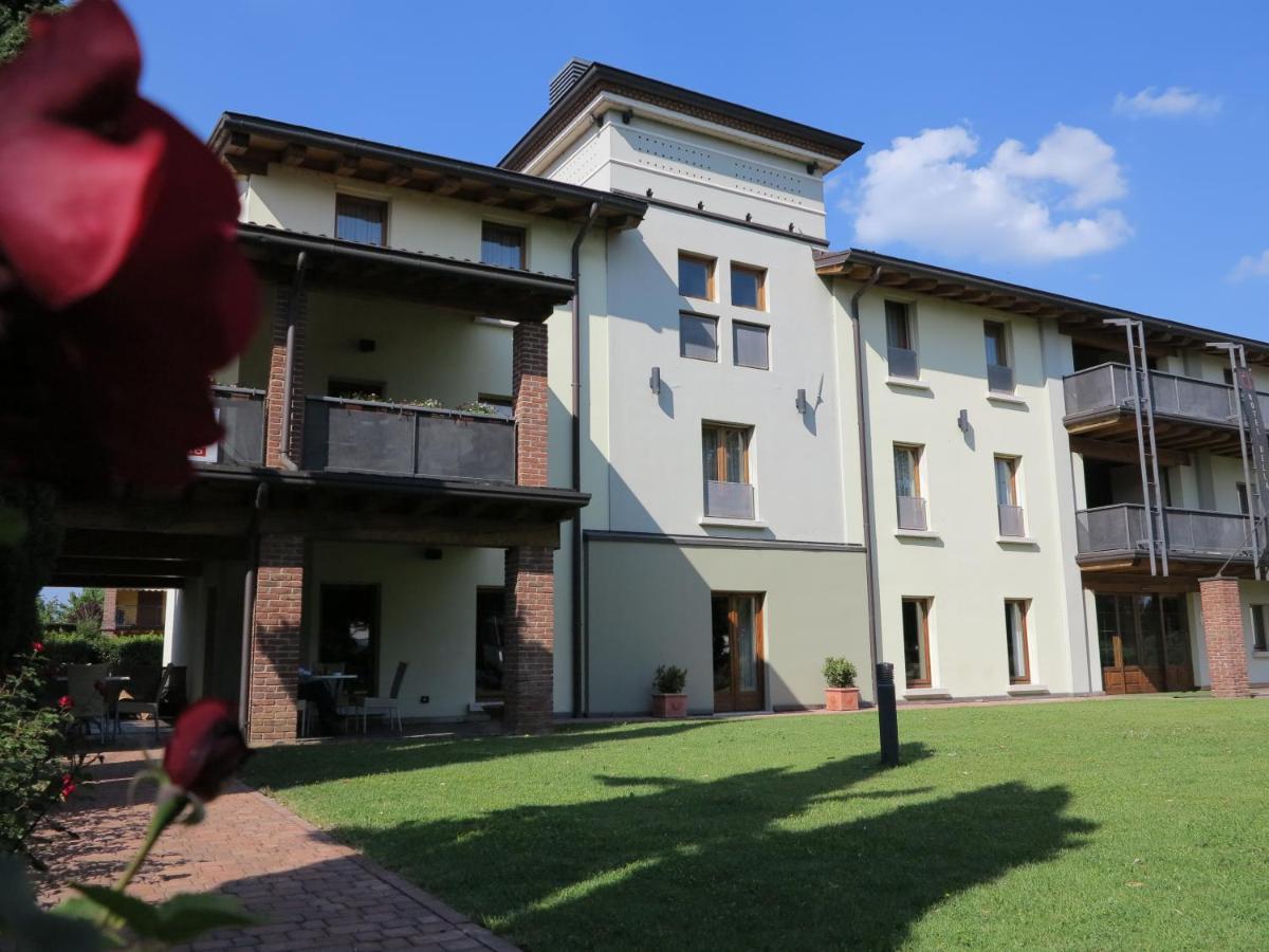 Hotel Della Torre 1850 - 4 star hotels in Calcinato, Lake Garda, Italy