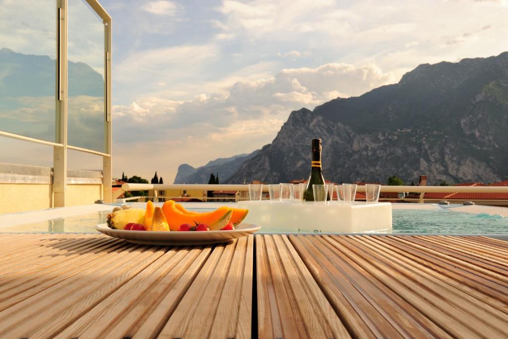 Eco Hotel Bonapace - 3 star accommodation in Nago-Torbole, Lake Garda, Italy
