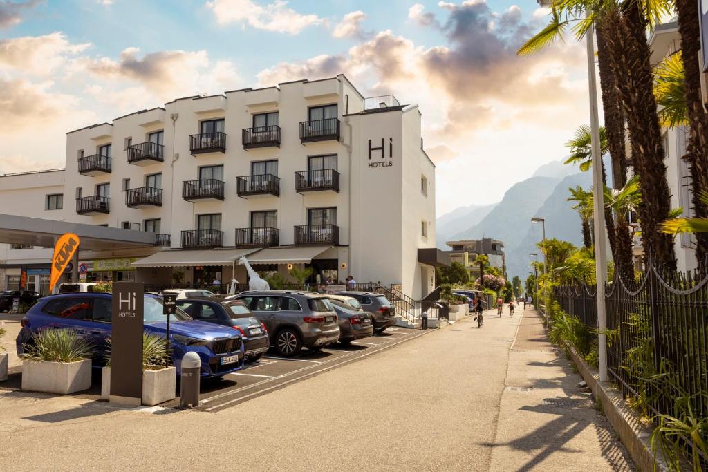 Hi Hotels Riva del Garda - 3 star accommodation in Riva del Garda, Lake Garda, Italy