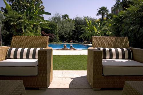 Hotel 4 Stagioni - 3 star accommodation in Bardolino, Lake Garda, Italy