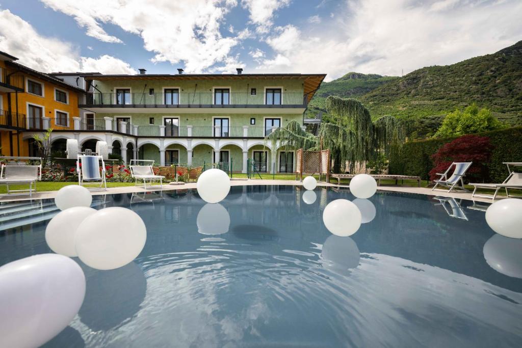 Hotel Al Frantoio - 3 star accommodation in Arco, Lake Garda, Italy
