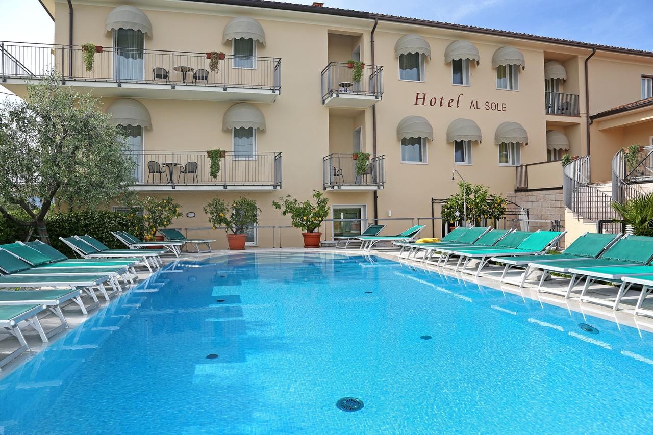 Hotel Al Sole - 3 star hotel in Bardolino, Lake Garda, Italy