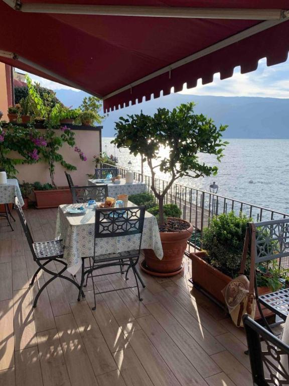 Hotel Garni Bartabel - 3 star accommodation in Gargnano, Lake Garda, Italy