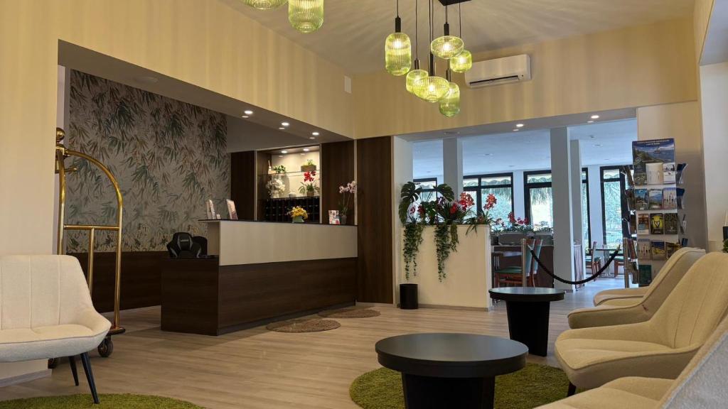 Hotel Bel Sito Peschiera - 3 star accommodation in Peschiera del Garda, Lake Garda, Italy