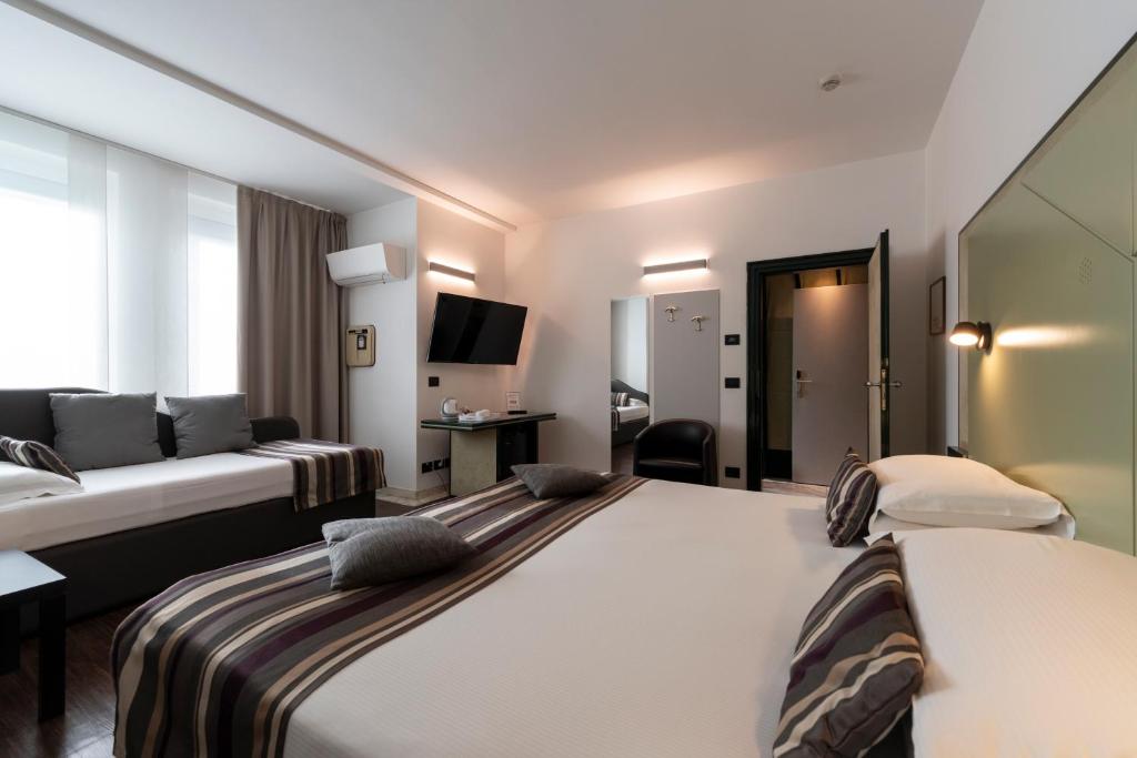 Hotel Buonconsiglio - 4 star accommodation in Trento, Lake Garda, Italy