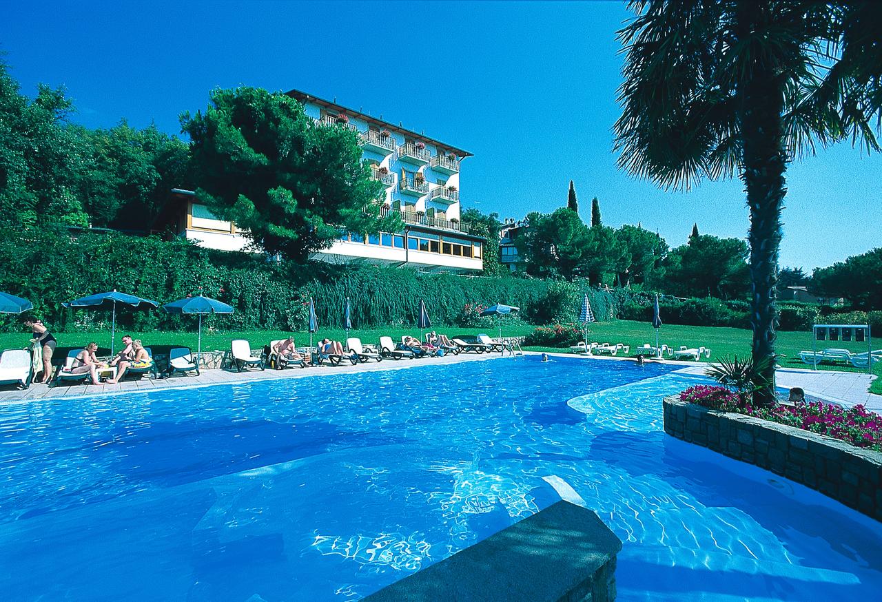 Hotel Diana - 4 star hotel in San Zeno di Montagna, Lake Garda, Italy