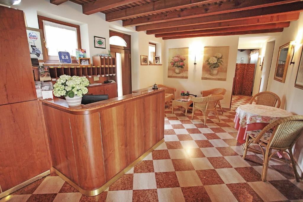 Hotel Faccioli - 3 star accommodation in Valeggio sul Mincio, Lake Garda, Italy