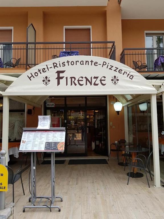 Hotel Firenze - 3 star accommodation in Malcesine, Lake Garda, Italy