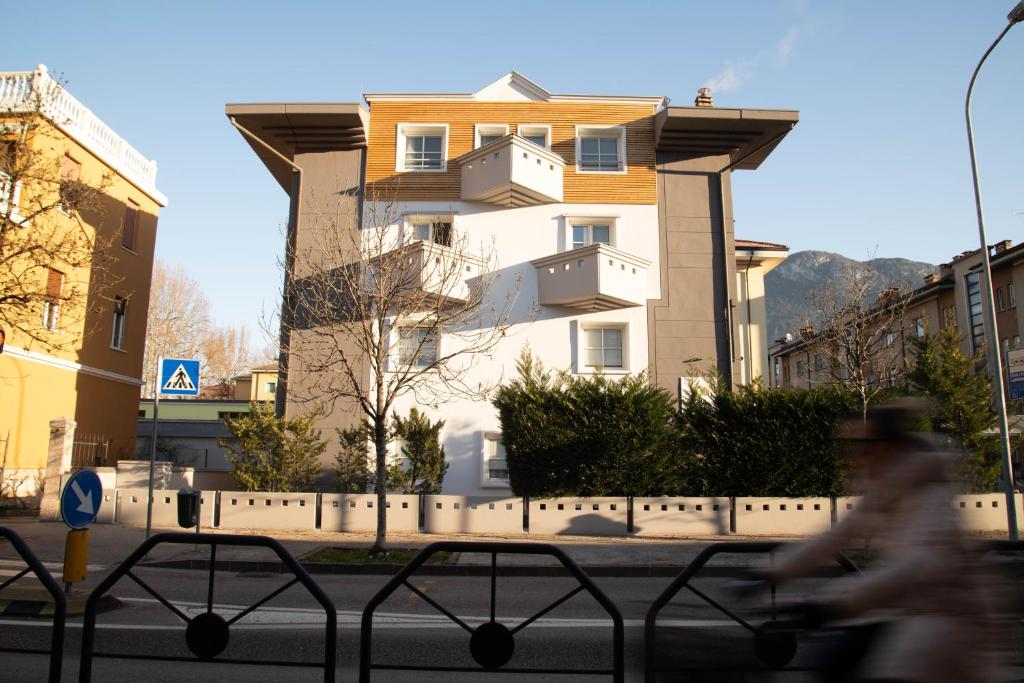 Hotel Garnì Villa Fontana - 3 star accommodation in Trento, Lake Garda, Italy