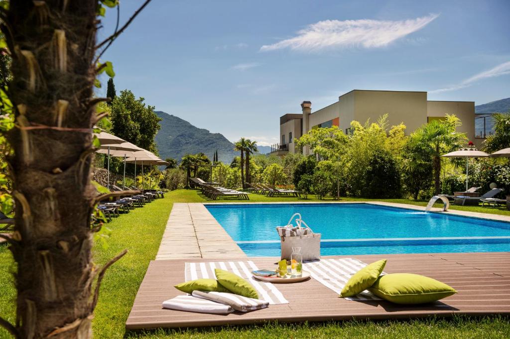 Hotel Gioiosa - 4 star accommodation in Riva del Garda, Lake Garda, Italy