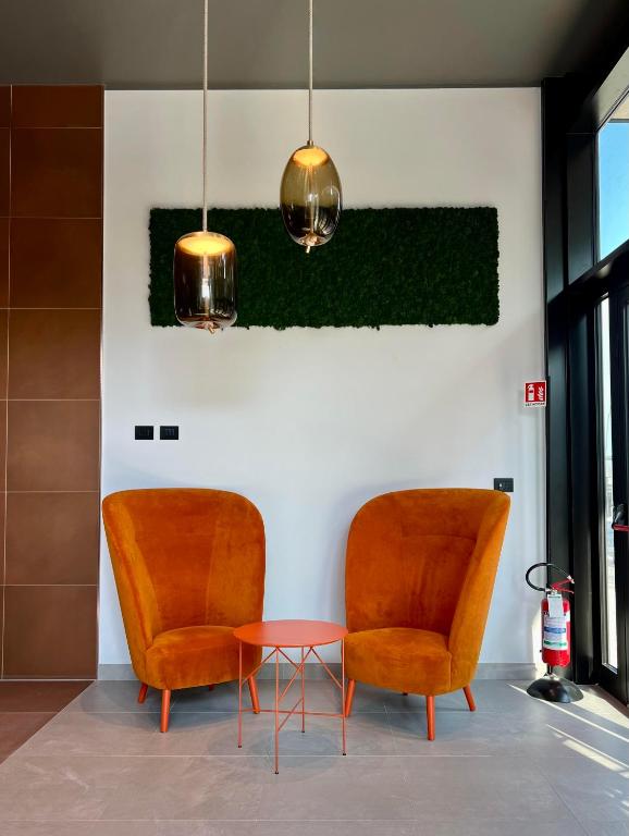 Hotel Leonessa - 3 star accommodation in Brescia, Lake Garda, Italy