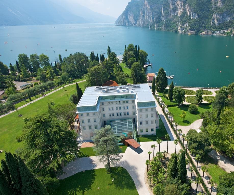 Hotel Lido Palace - 5 star hotel in Riva del Garda, Lake Garda, Italy