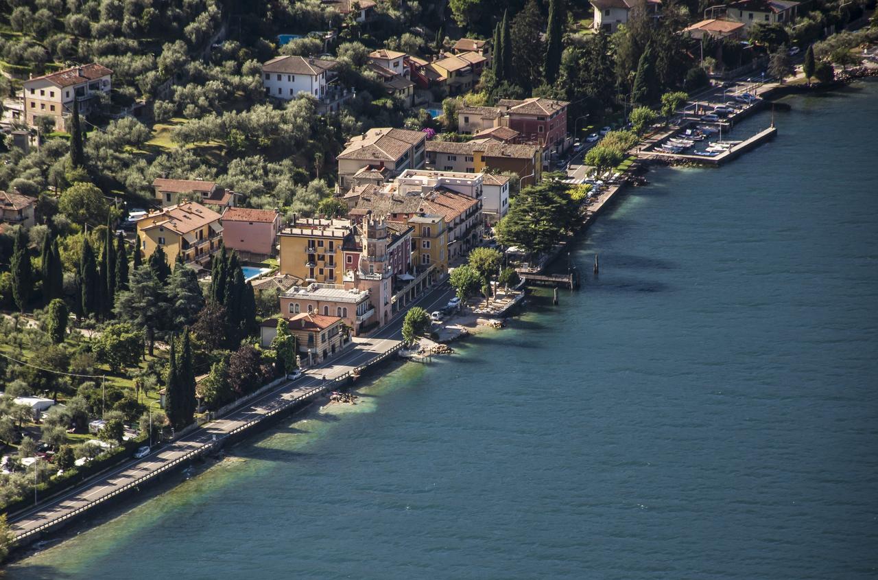 Hotel Pai - 3 star hotel in Torri del Benaco, Lake Garda, Italy