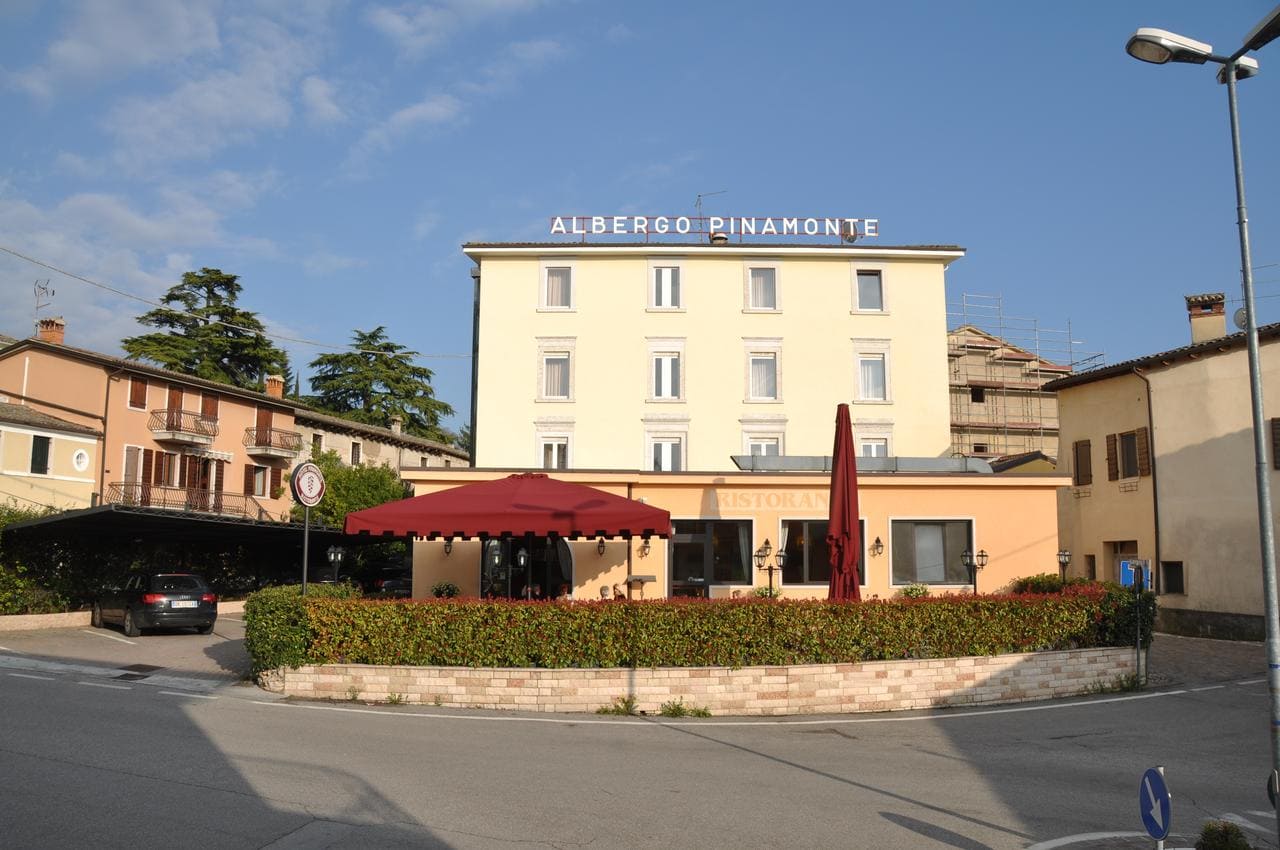 Hotel Pinamonte - 3 star hotel in Costermano sul Garda, Lake Garda, Italy