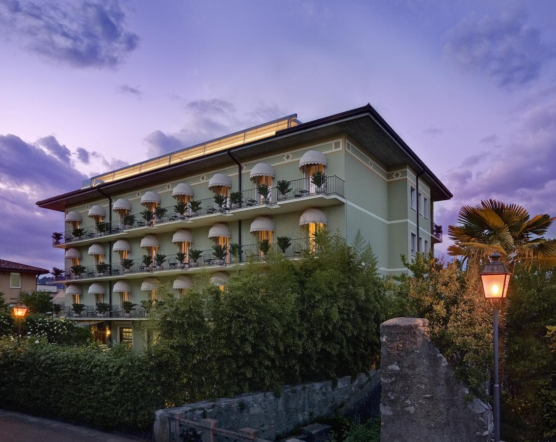 Palace Hotel San Pietro - 4 star hotel in Bardolino, Lake Garda, Italy
