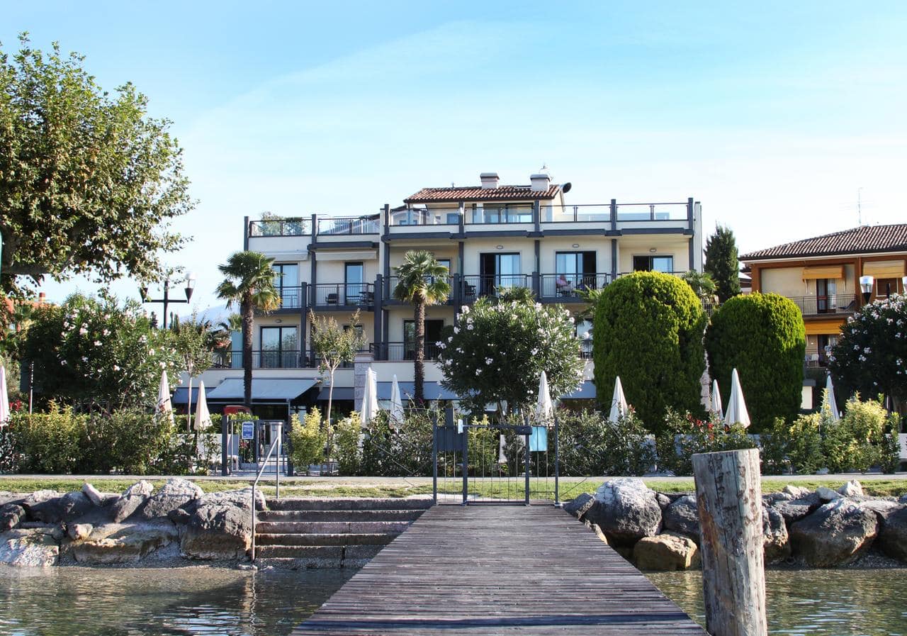 Hotel Villa Letizia - 3 star hotel in Bardolino, Lake Garda, Italy