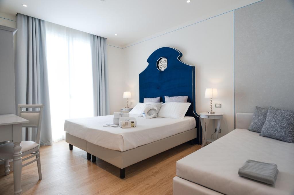 Incanto di Luna Hotel - 3 star accommodation in Sirmione, Lake Garda, Italy