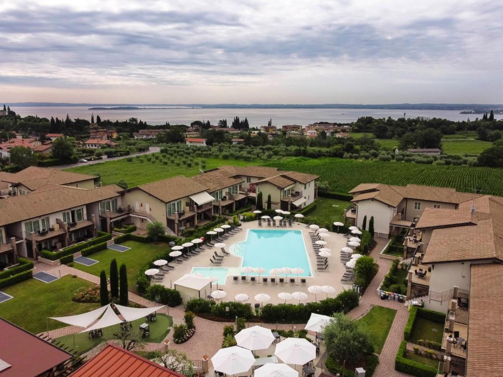 Lake Garda Resort - 4 star accommodation in Moniga del Garda, Lake Garda, Italy