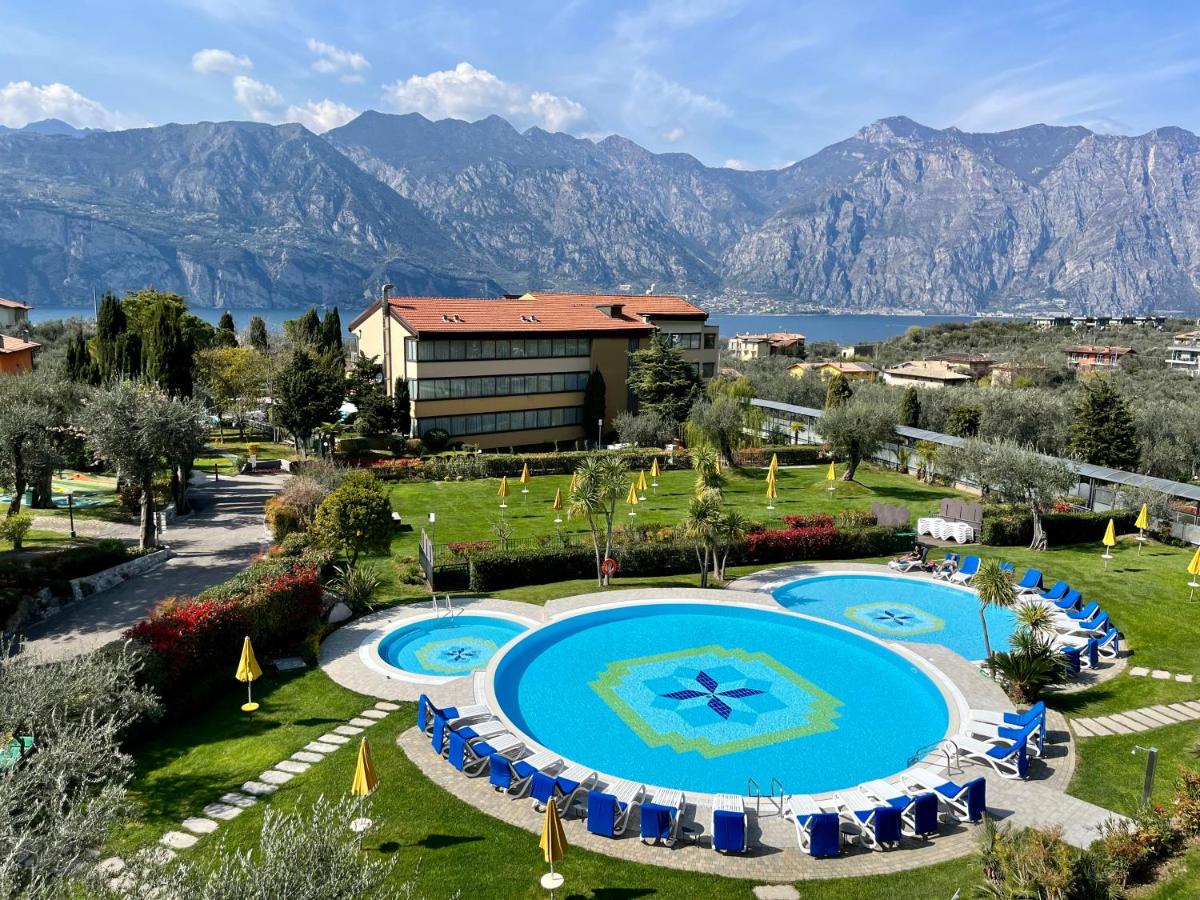 Majestic Palace - 4 star hotels in Malcesine, Lake Garda, Italy