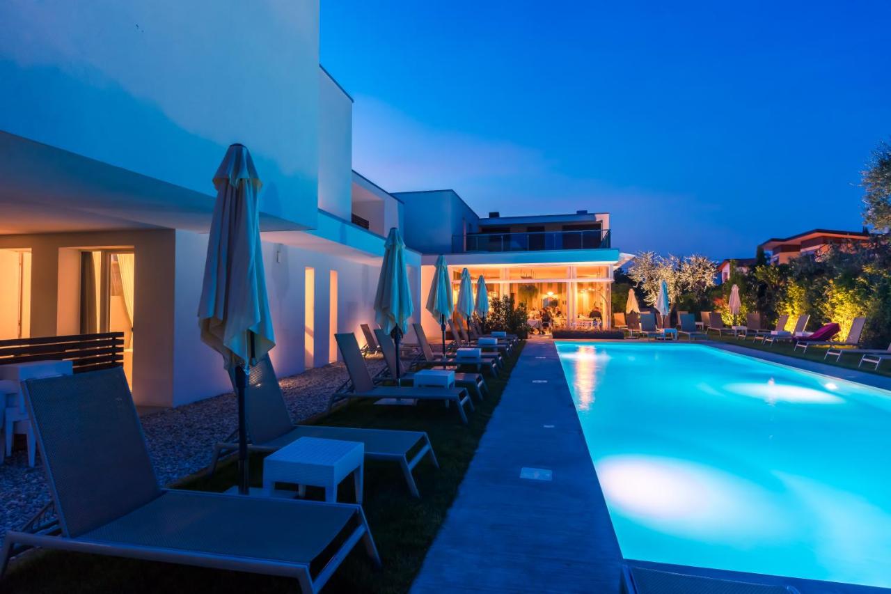 Hotel Maximilian - 3 star hotels in Bardolino, Lake Garda, Italy