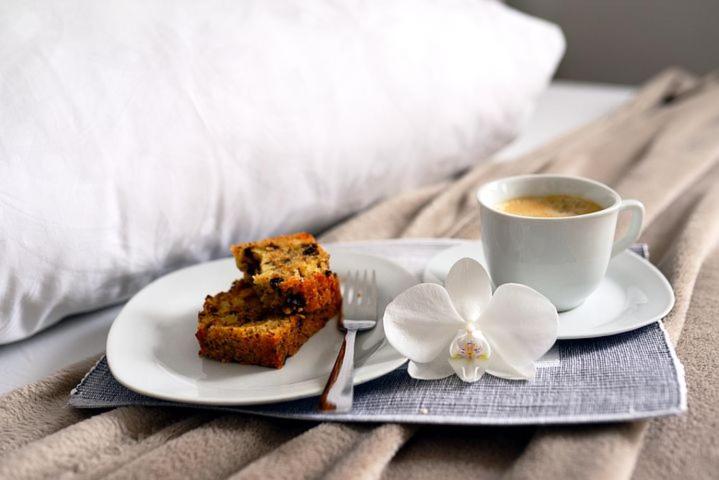 Miramonti B&B cucina e pizza - 1 star hotels in Brentonico, Lake Garda, Italy