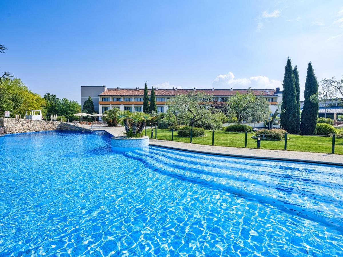 Parc Hotel - 4 star hotel in Peschiera del Garda, Lake Garda, Italy
