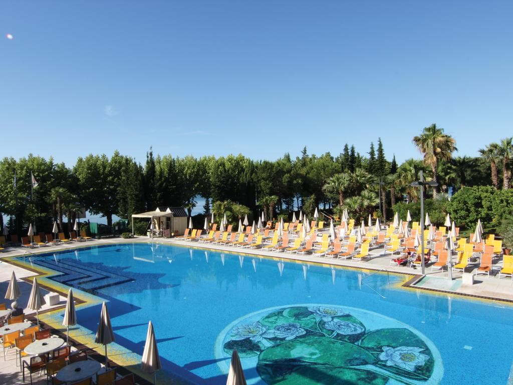 Park Hotel Gritti - 4 star hotel in Bardolino, Lake Garda, Italy