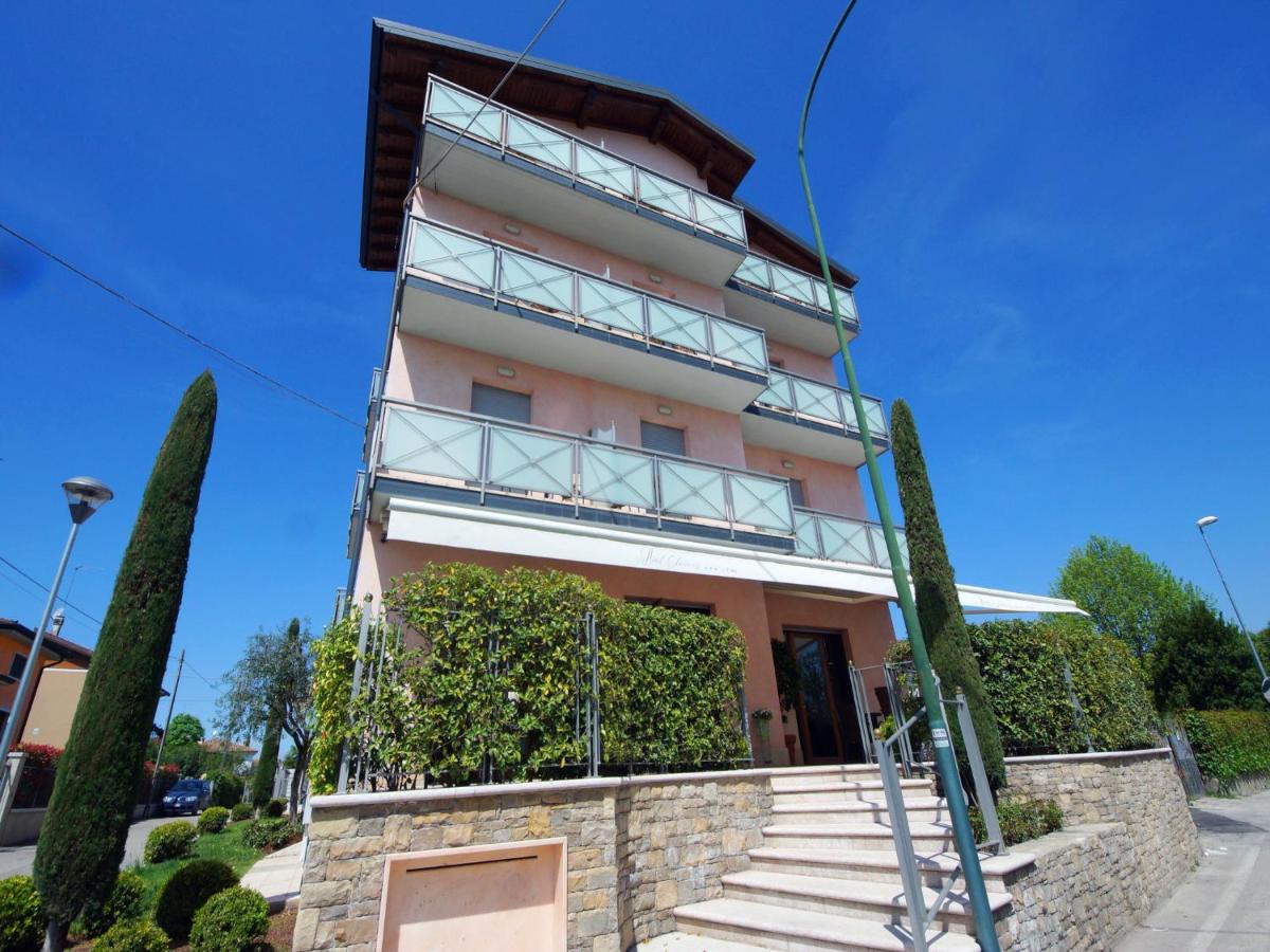 Hotel Clarin 14 by Dori - 3 star hotels in Peschiera del Garda, Lake Garda, Italy
