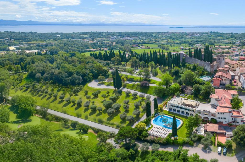AHG Golf Hotel Porta Del Sole - 4 star hotels in Soiano del Lago, Lake Garda, Italy