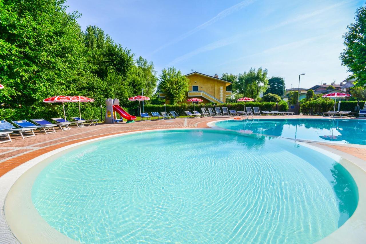 Hotel Riel - 3 star hotels in Sirmione, Lake Garda, Italy