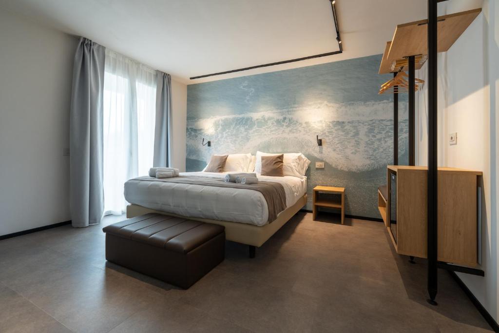 Spa Hotel Splendid Sole - 4 star accommodation in Manerba del Garda, Lake Garda, Italy