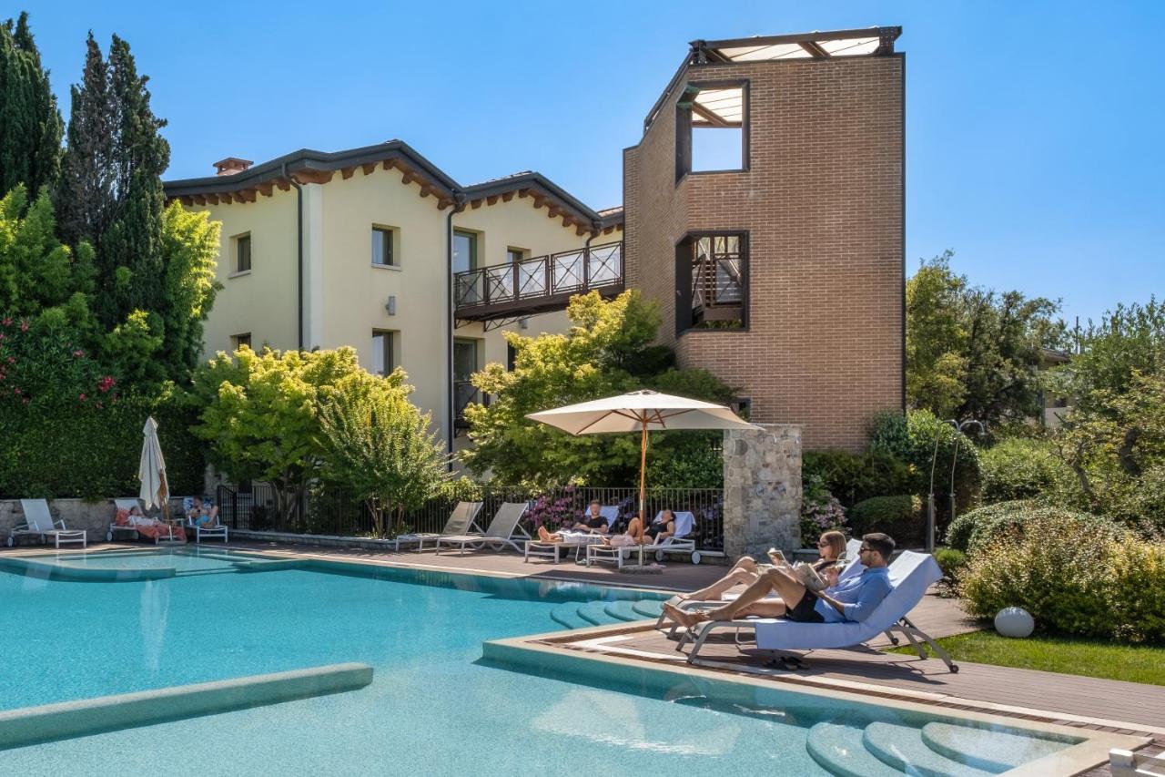The Ziba Hotel & Spa - 4 star hotels in Peschiera del Garda, Lake Garda, Italy