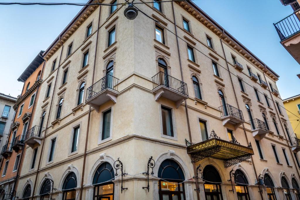 Boutique Hotel Touring - 3 star hotels in Verona, Lake Garda, Italy