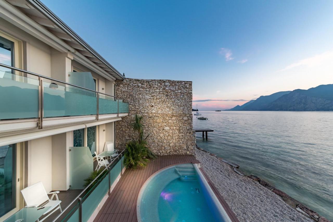 Hotel Vega - 3 star hotels in Malcesine, Lake Garda, Italy
