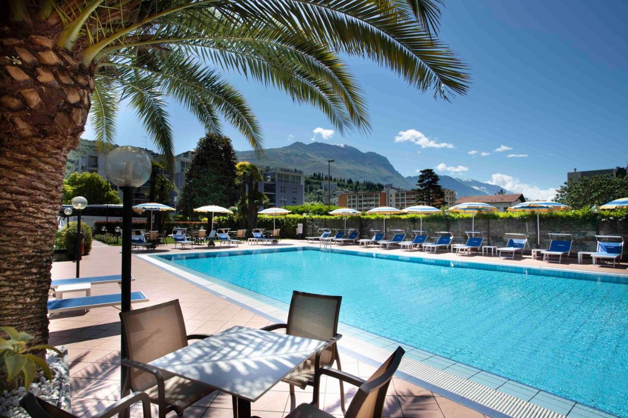 SunLake Hotel - 3 star hotels in Riva del Garda, Lake Garda, Italy
