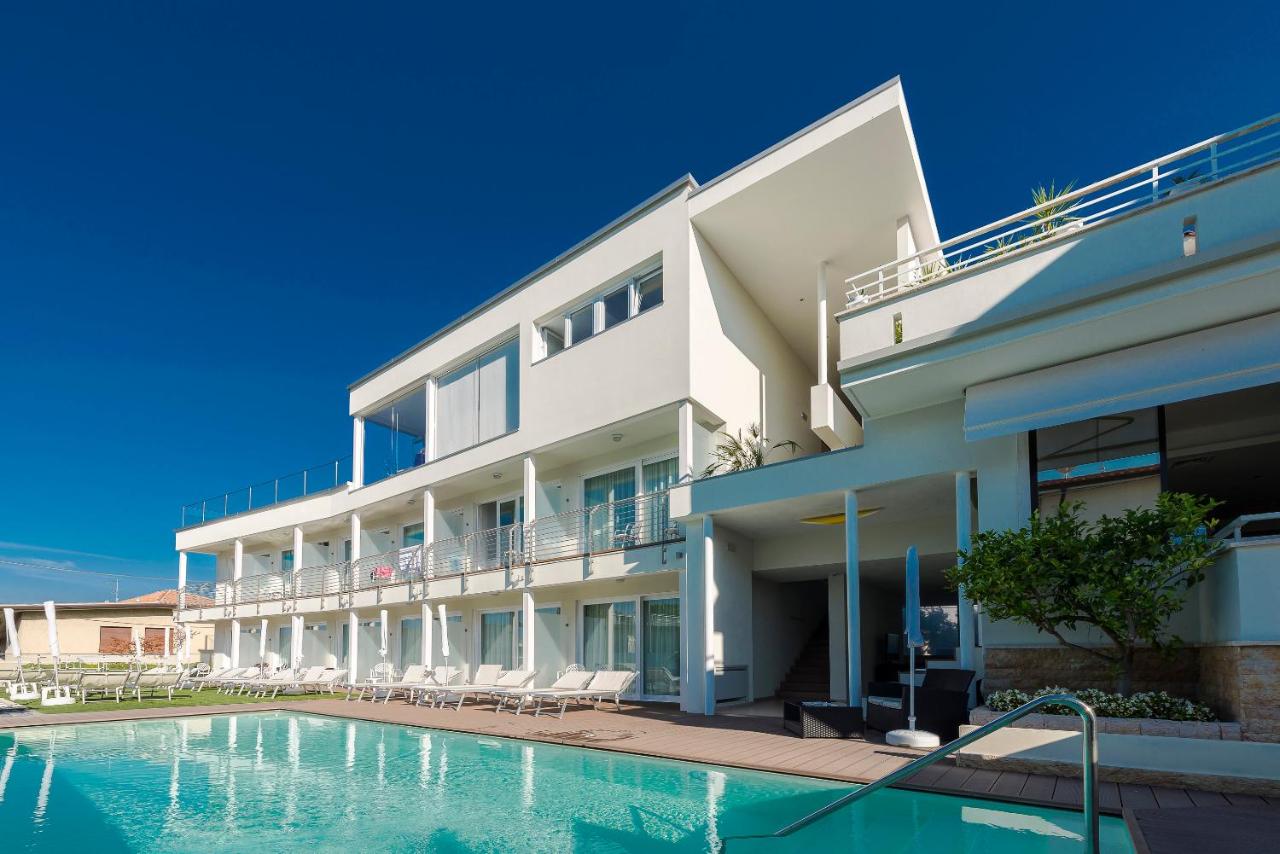 Hotel Villa Katy - 3 star hotels in Bardolino, Lake Garda, Italy