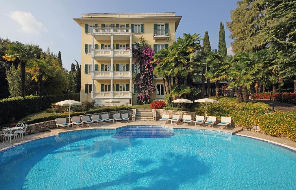 Villa Sofia Hotel - 4 star accommodation in Gardone Riviera, Lake Garda, Italy
