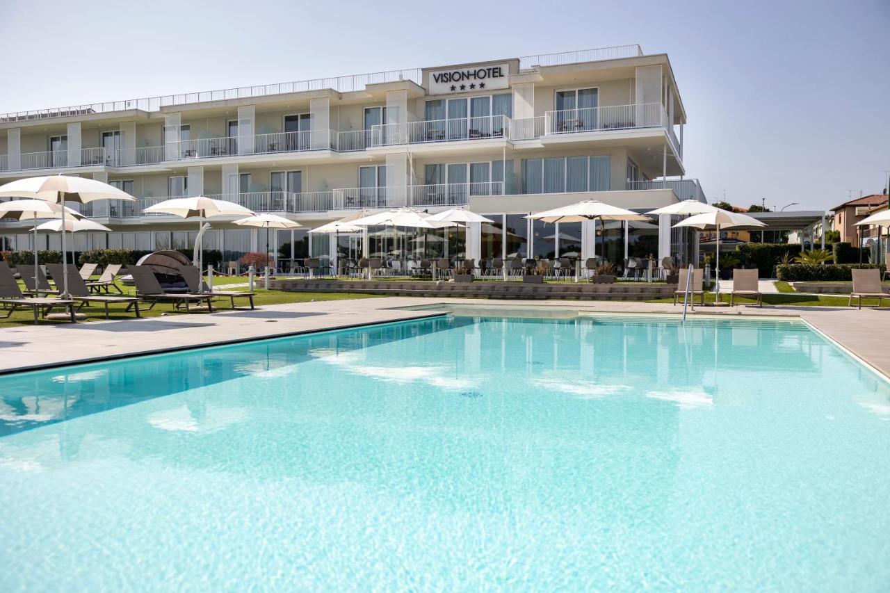 Vision Hotel - 4 star hotels in Peschiera del Garda, Lake Garda, Italy